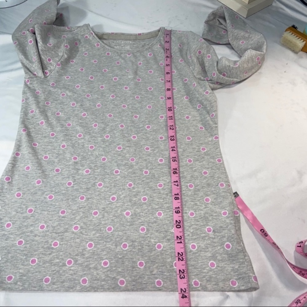 ✨ Talbots Classic Polka Dot Tee – Effortless & Timeless ✨ - Picture 8 of 11